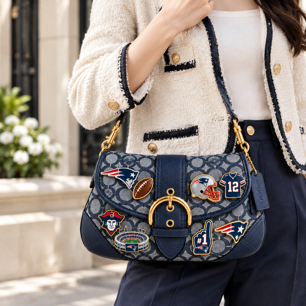 New England Patriots Soho Bag With Charm